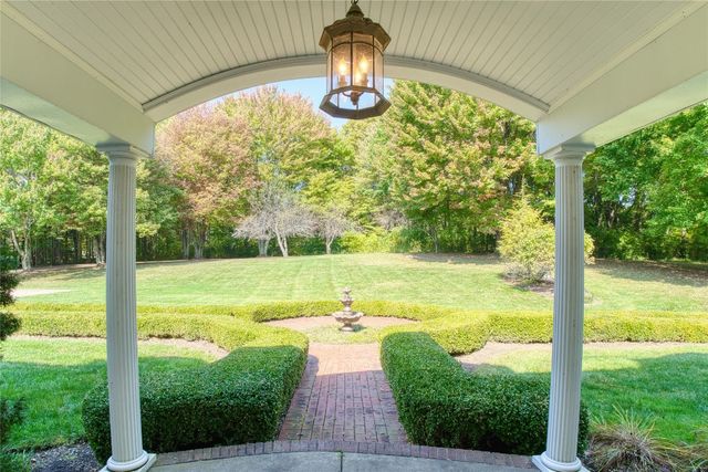 5201 W 38TH Street, Erie, PA 16506