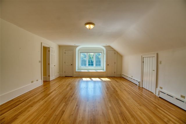 5201 W 38TH Street, Erie, PA 16506