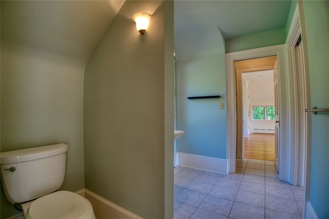 5201 W 38TH Street, Erie, PA 16506