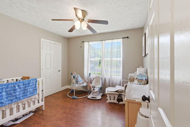 115 Logston Heights, Berea, KY 40403