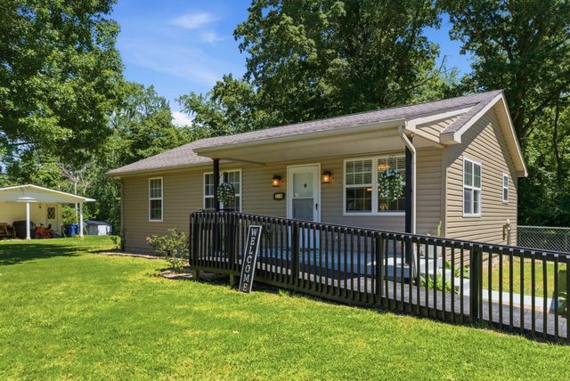115 Logston Heights, Berea, KY 40403