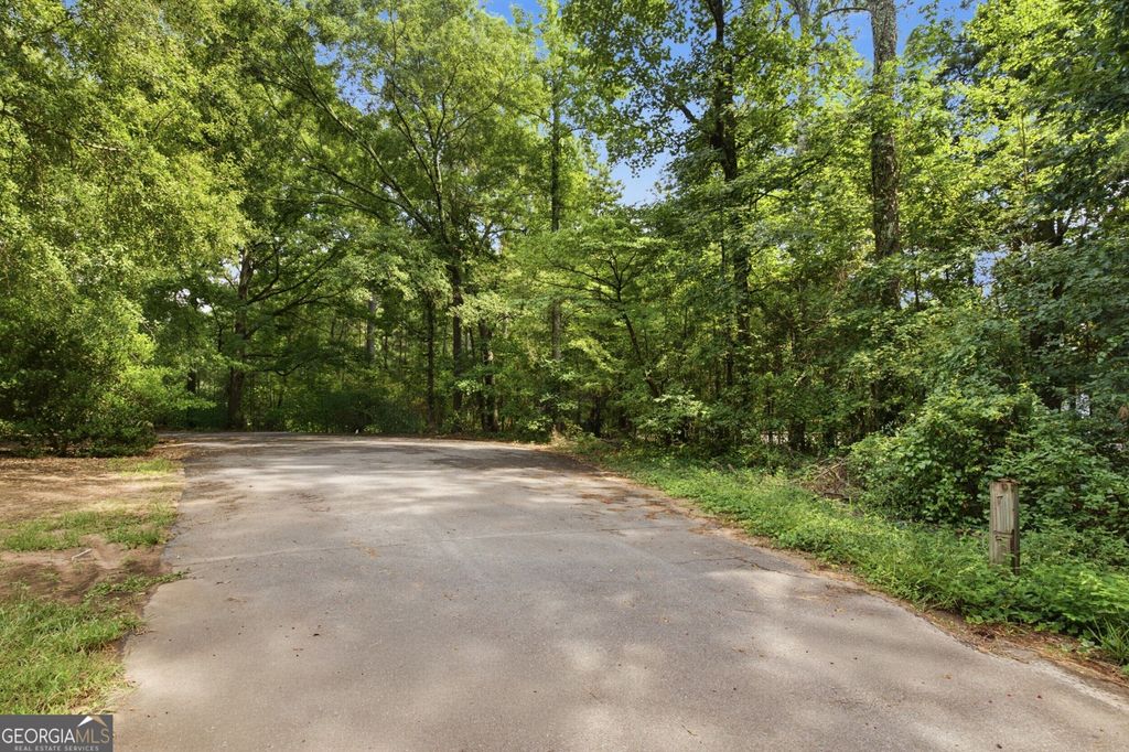 7792 Lyle Drive, Riverdale, GA 30296 — photo 2