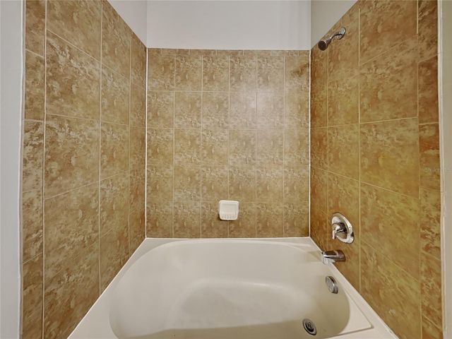 9068 SHEPTON STREET, Orlando, FL 32825