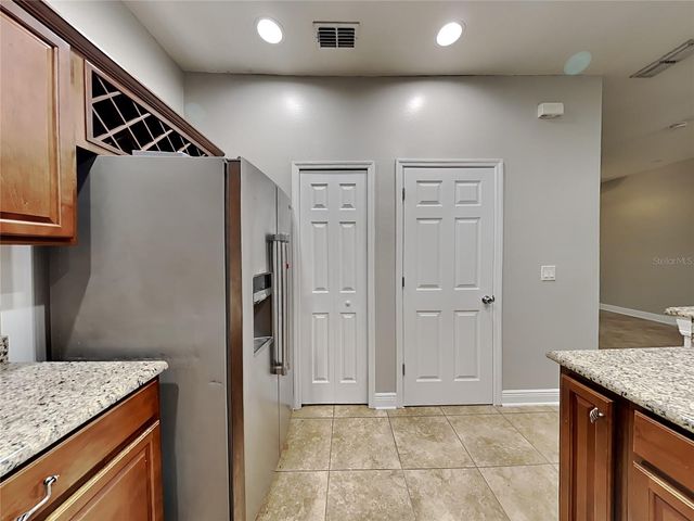 9068 SHEPTON STREET, Orlando, FL 32825