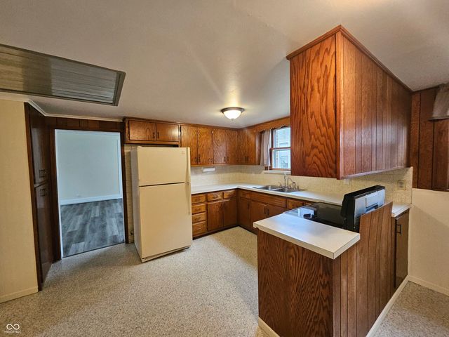 1623 S K Street, Elwood, IN 46036