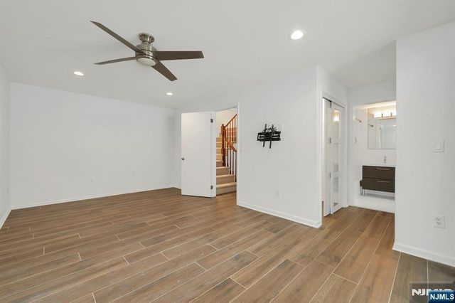 50 Pine Street C211, Montclair, NJ 07042