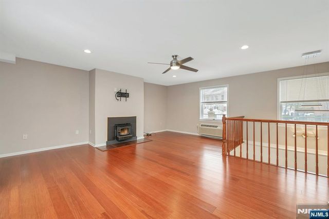 50 Pine Street C211, Montclair, NJ 07042