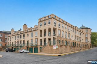 50 Pine Street C211, Montclair, NJ 07042