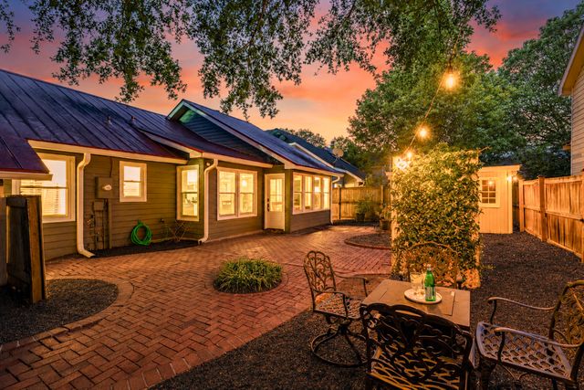 666 Poaug Lane, Mount Pleasant, SC 29464