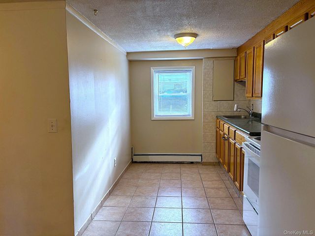 2771 Route 52 Unit 1A, Hopewell Junction, NY 12533