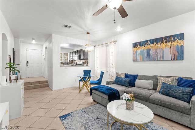 10378 Midseason Mist Street, Las Vegas, NV 89183