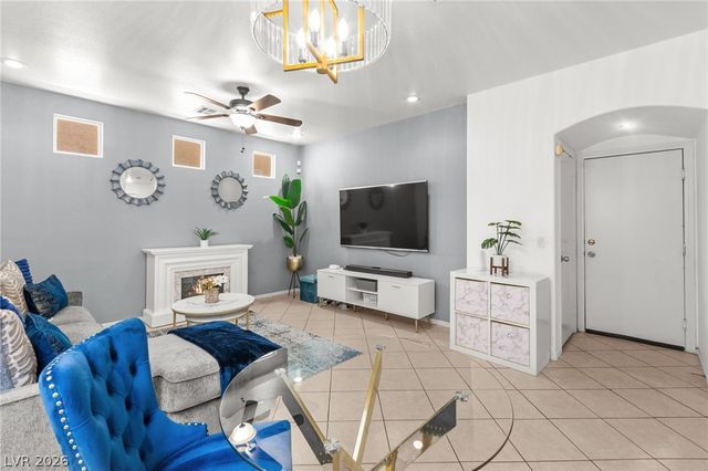 10378 Midseason Mist Street, Las Vegas, NV 89183