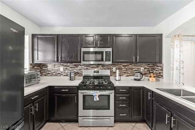 10378 Midseason Mist Street, Las Vegas, NV 89183