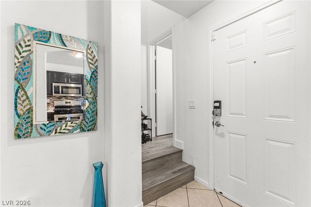 10378 Midseason Mist Street, Las Vegas, NV 89183