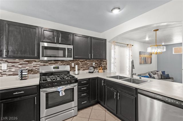 10378 Midseason Mist Street, Las Vegas, NV 89183