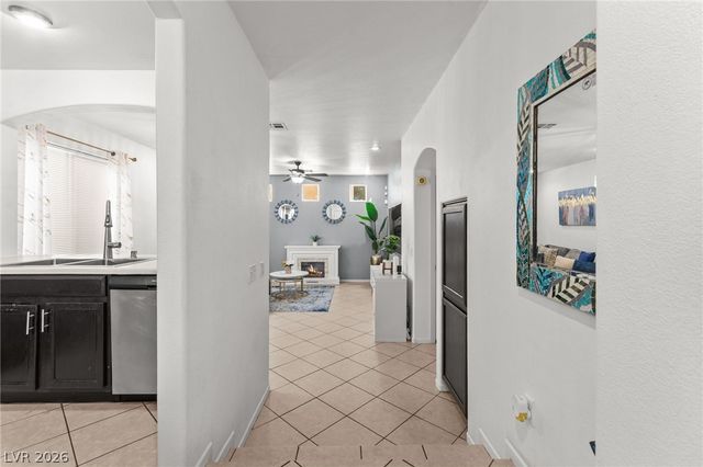 10378 Midseason Mist Street, Las Vegas, NV 89183