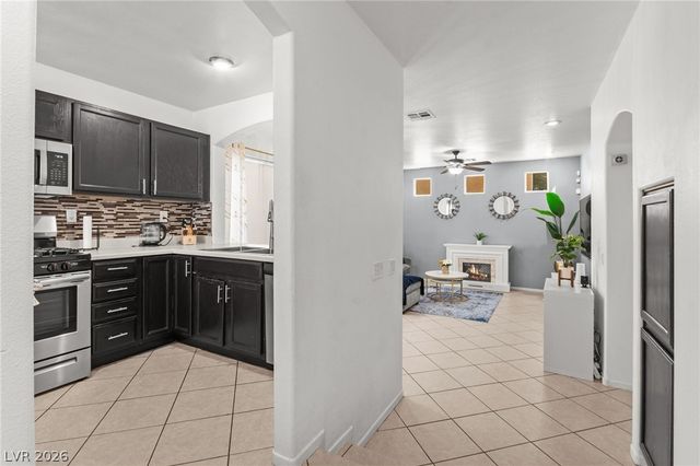 10378 Midseason Mist Street, Las Vegas, NV 89183