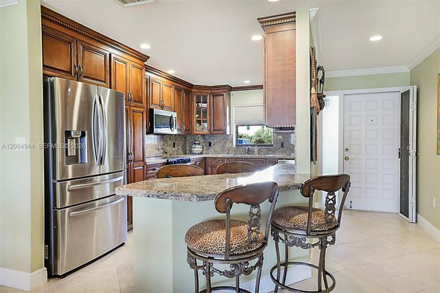 100 Intracoastal Pl 102, Jupiter, FL 33469