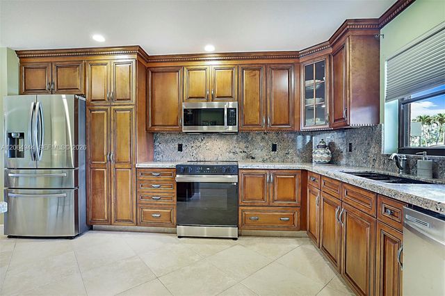 100 Intracoastal Pl 102, Jupiter, FL 33469