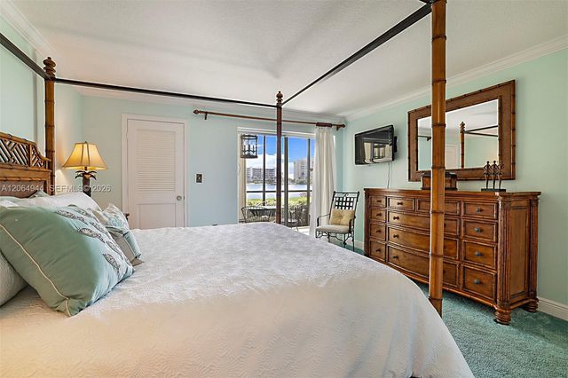 100 Intracoastal Pl 102, Jupiter, FL 33469