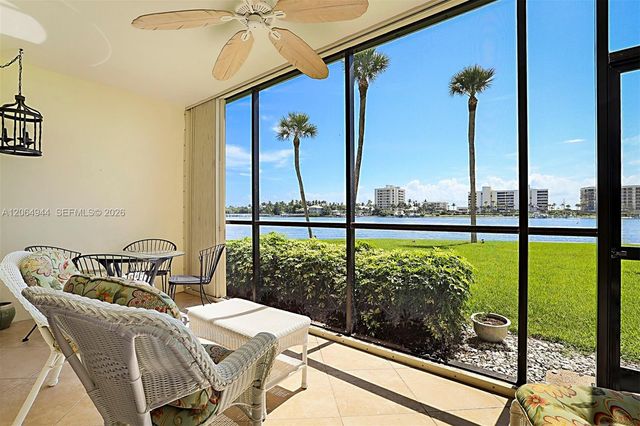 100 Intracoastal Pl 102, Jupiter, FL 33469