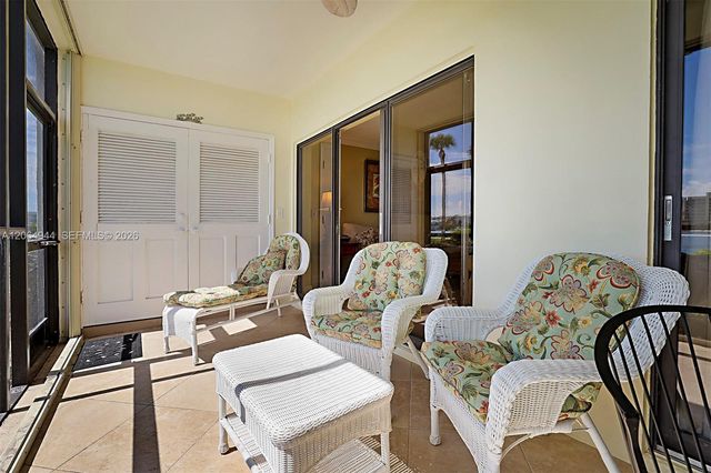 100 Intracoastal Pl 102, Jupiter, FL 33469