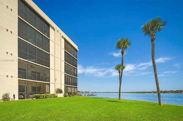 100 Intracoastal Pl 102, Jupiter, FL 33469
