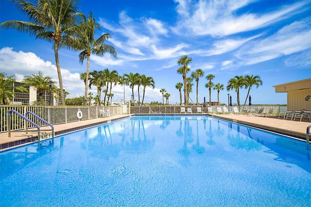100 Intracoastal Pl 102, Jupiter, FL 33469