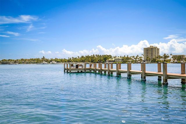 100 Intracoastal Pl 102, Jupiter, FL 33469
