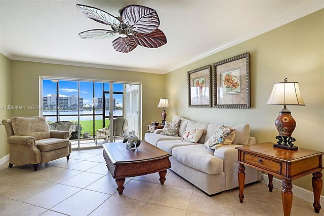 100 Intracoastal Pl 102, Jupiter, FL 33469