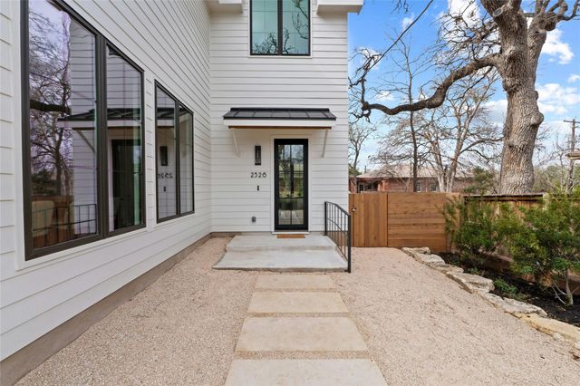 2526 Spring LN, Austin, TX 78703
