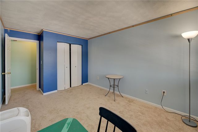 752 Quaker Lane A210, Warwick, RI 02818