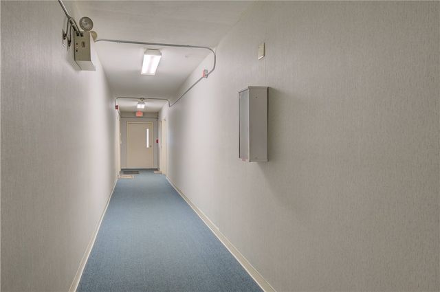 752 Quaker Lane A210, Warwick, RI 02818