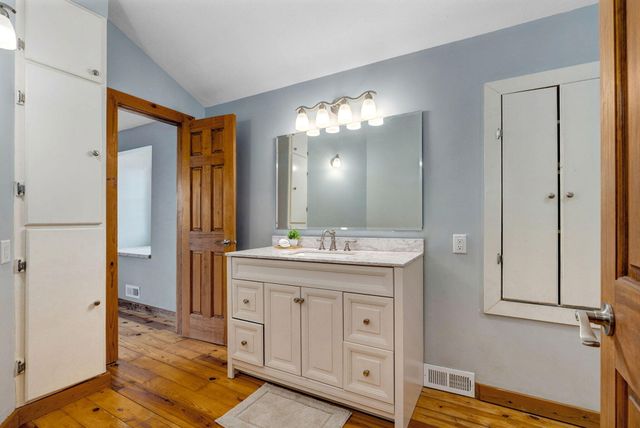 6147 W State Highway Bb, Willard, MO 65781