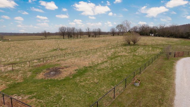 6147 W State Highway Bb, Willard, MO 65781