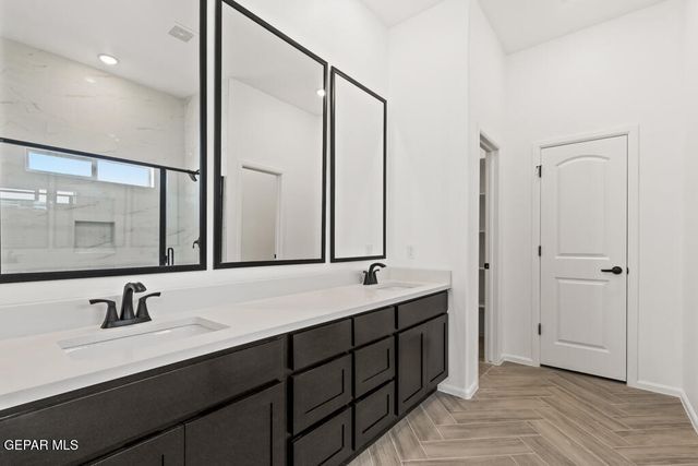 641 Paseo Campanero Street, Horizon City, TX 79928