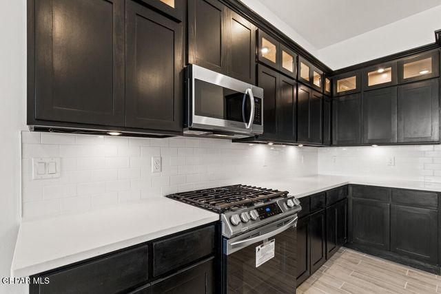 641 Paseo Campanero Street, Horizon City, TX 79928