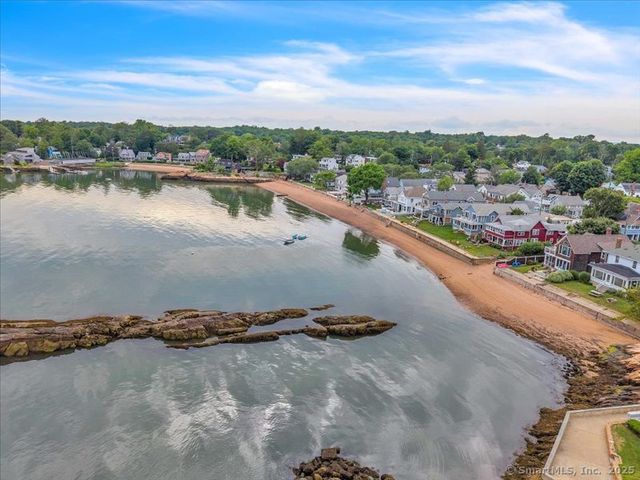 168 Shore Drive, Branford, CT 06405