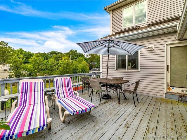 168 Shore Drive, Branford, CT 06405