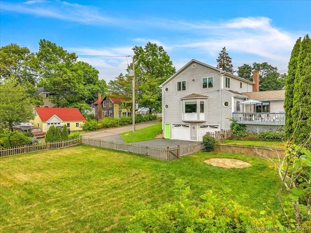 168 Shore Drive, Branford, CT 06405