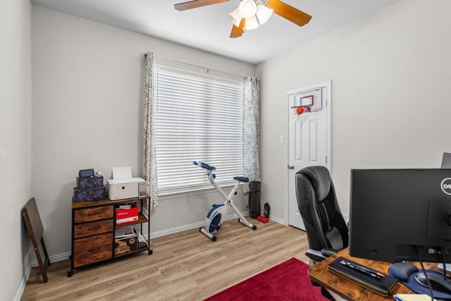 499 Grayson Lane, Lake Dallas, TX 75065