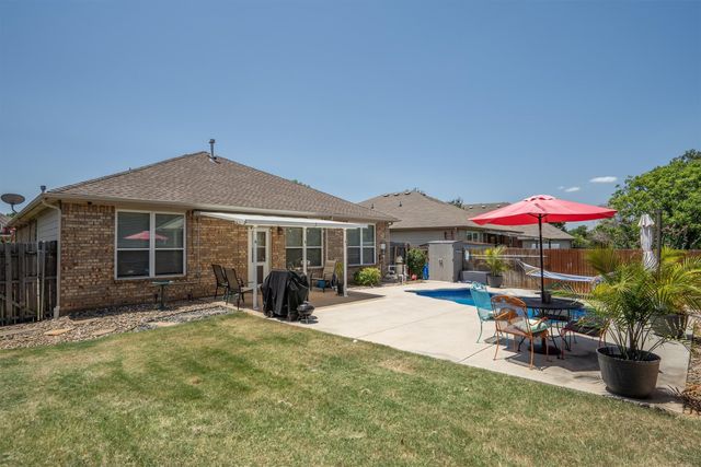 499 Grayson Lane, Lake Dallas, TX 75065