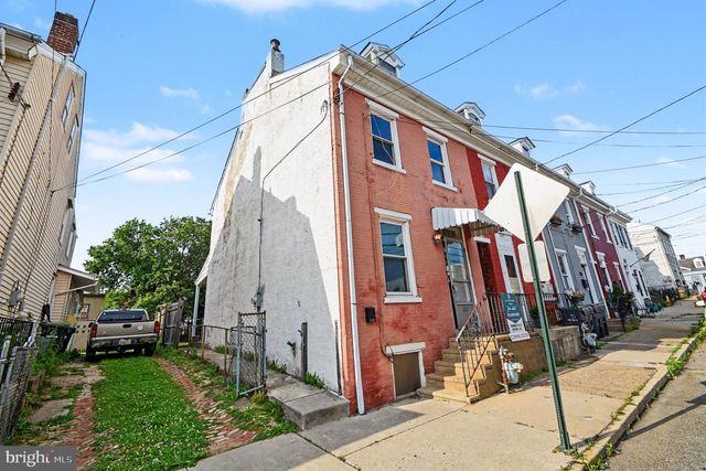 239 HALL ST, Phoenixville, PA 19460