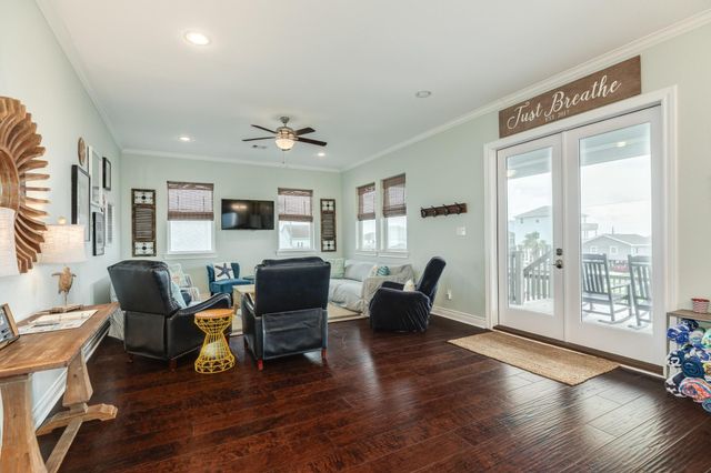 12888 Buccaneer Road, Freeport, TX 77541
