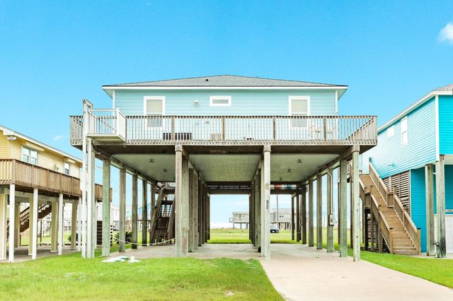 12888 Buccaneer Road, Freeport, TX 77541