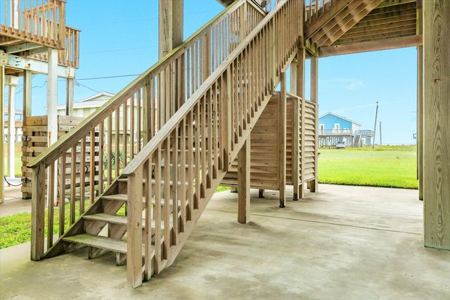 12888 Buccaneer Road, Freeport, TX 77541