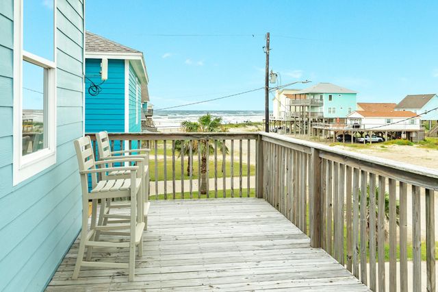 12888 Buccaneer Road, Freeport, TX 77541