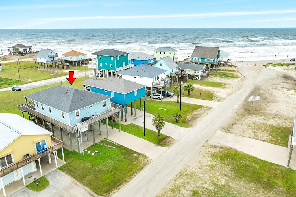 12888 Buccaneer Road, Freeport, TX 77541