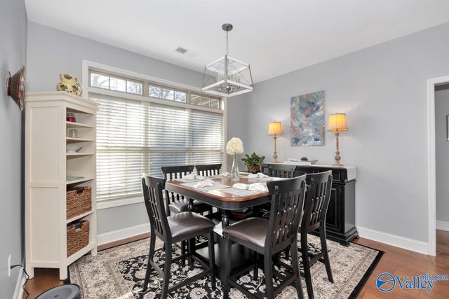 7214 Avonwood Lane Se SE, Owens Cross Roads, AL 35763