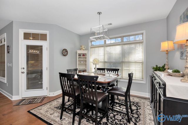 7214 Avonwood Lane Se SE, Owens Cross Roads, AL 35763